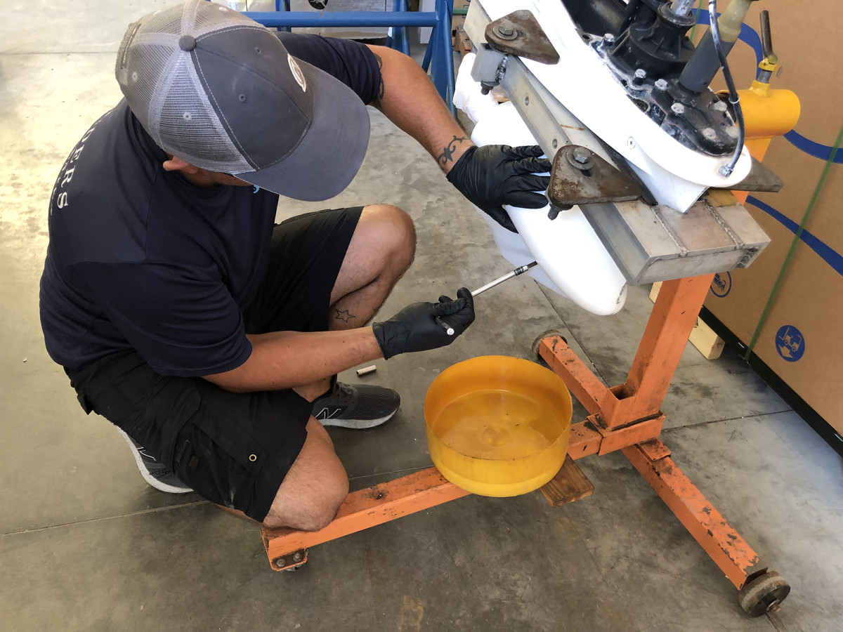 How Many Hours Does a 2 Stroke Outboard Last Engine Lifespan 2023